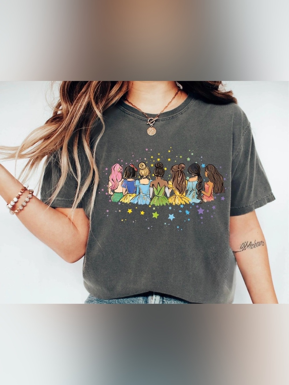 Comfort Colors Disney Princesses Gray Short Sleeve T-Shirt Adult Size M